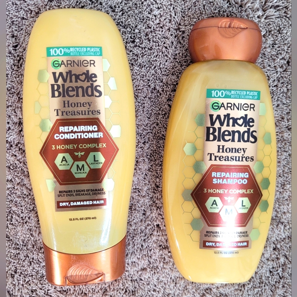 Garnier Whole Blends Honey Treasures Shampoo and Conditioner Set